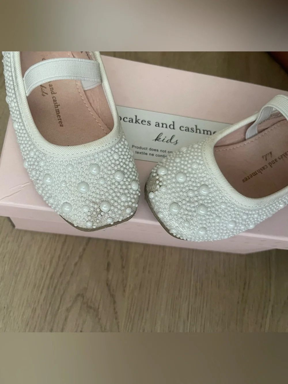 cupcakes & cashmere White Pearl-Accented Mary Jane Flats for Kids (5C)
